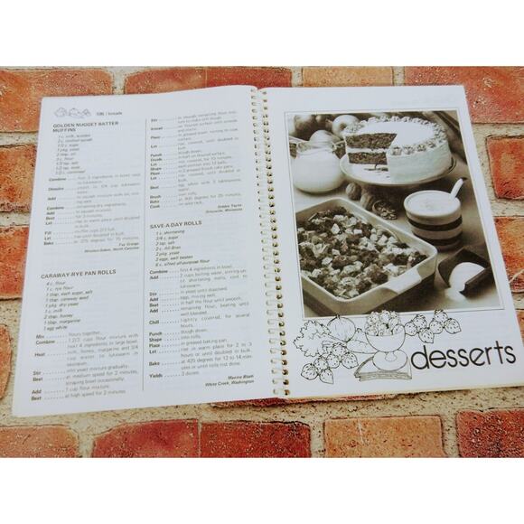 COOK LITE EAT RIGHT Vtg 80s Cookbook Favorite Recipes of Home Economic Teachers - Picture 5 of 11